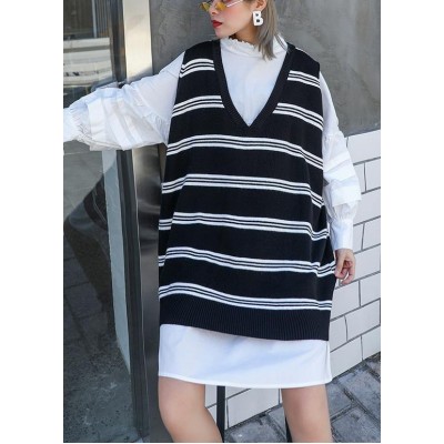 Pullover black striped knit blouse v neck sleeveless knit tops